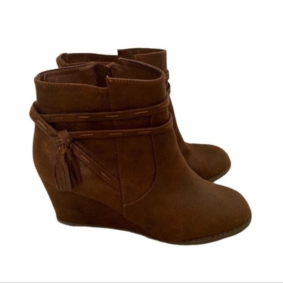 Sugar Hiya Women’s Cognac Brown Wedge Booties Size 8.5 - Picture 1 of 6